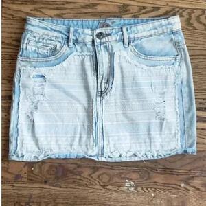 ChiQle denim mini skirt size‎ large aztec print lightwash